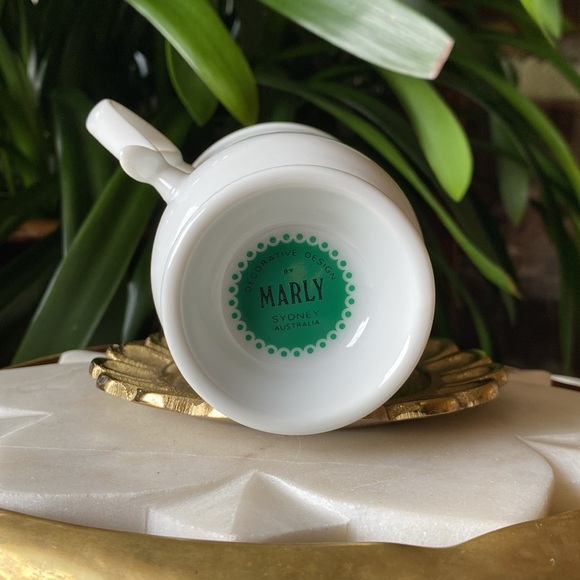 Vintage Sydney Australia Koala Bear Pedestal Mug Decorative Design by Marly - Picture 7 of 11